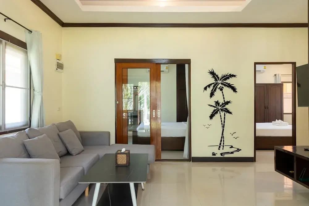 2 Bedrooms Villa beachfront