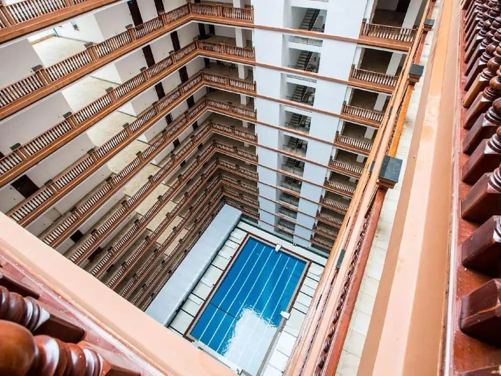 Hotel photo 1