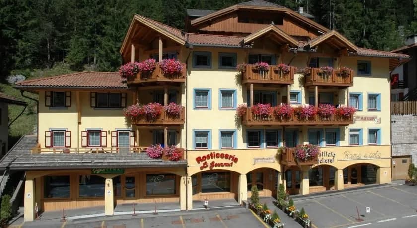 Hotel photo 8