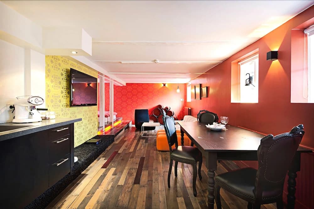 Hotel photo 16