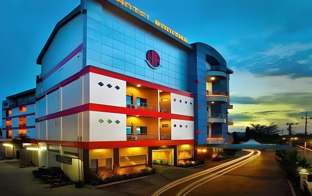 Hotel photo 1