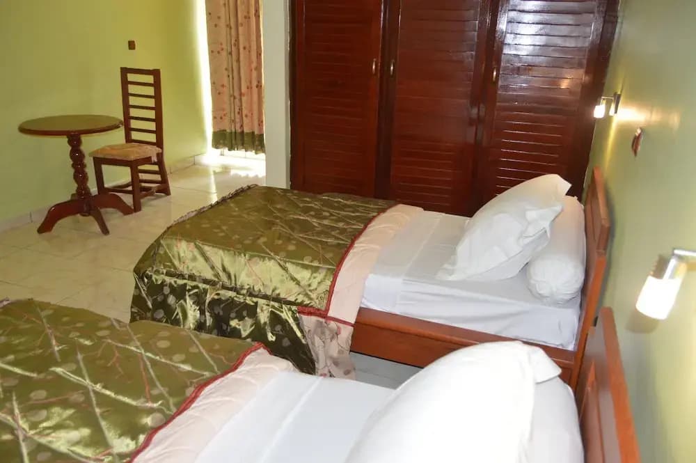 Standard Double room twin beds