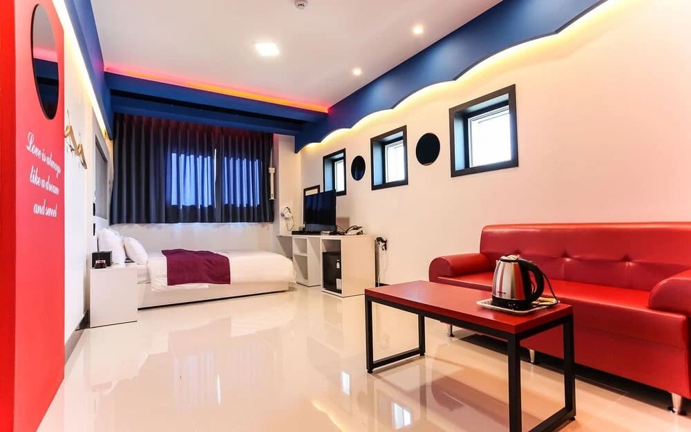 Hotel photo 1
