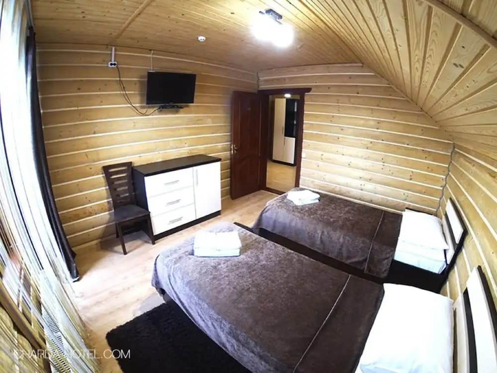 Economy room