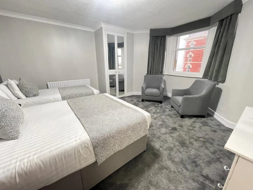 Hotel photo 2