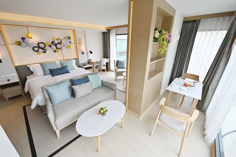 Royal Suite with balcony
