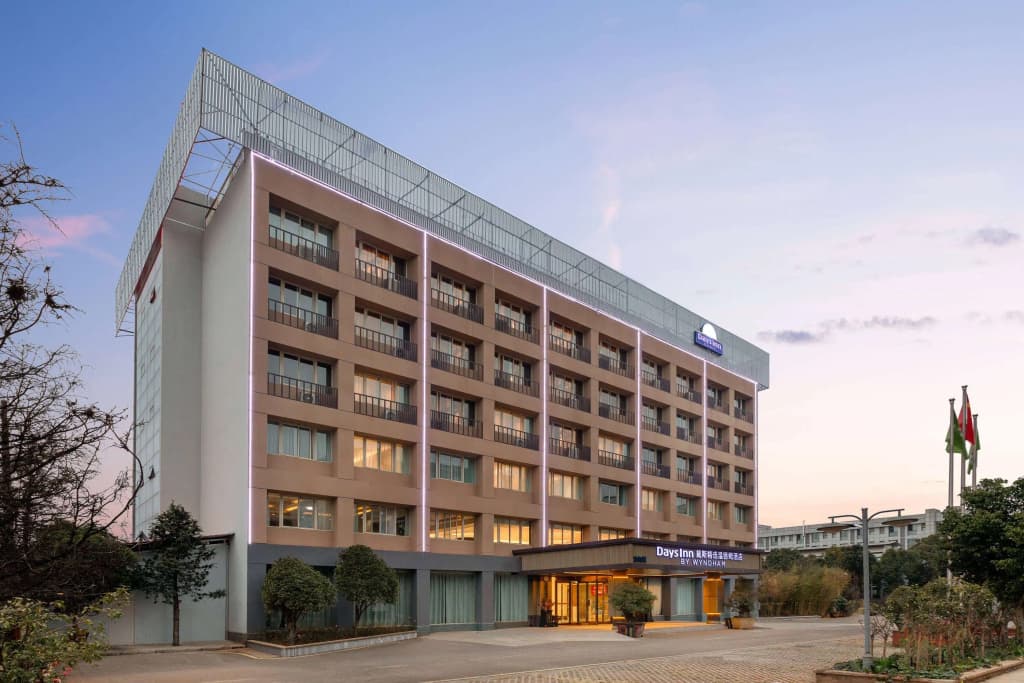 Hotel photo 1