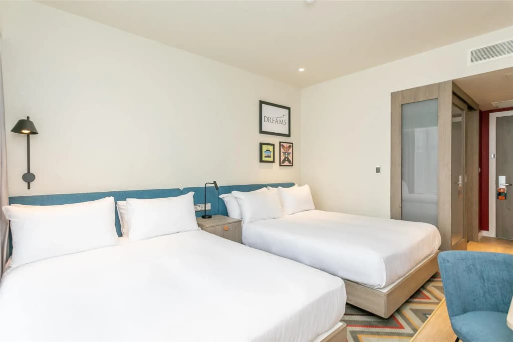Premium Quadruple room with sea view