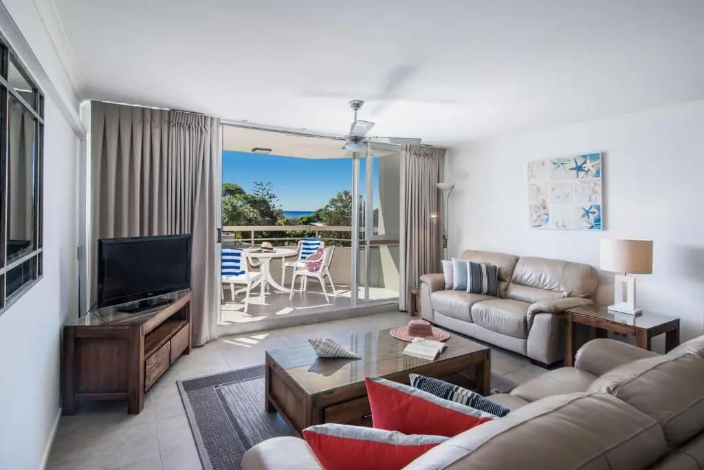 3 Bedrooms Apartment with sea view