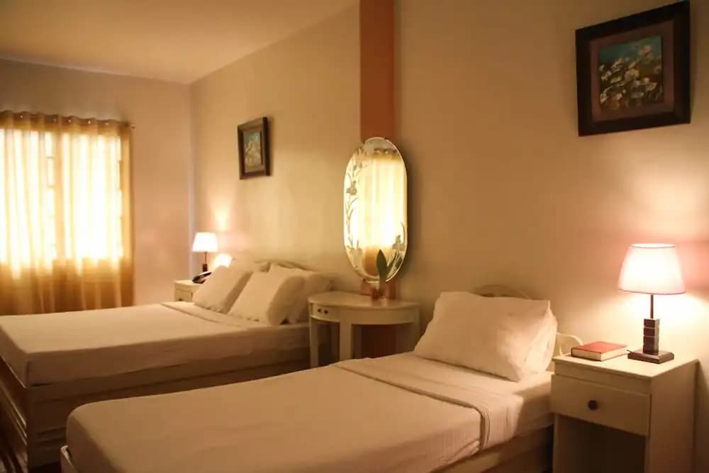 Deluxe Family room