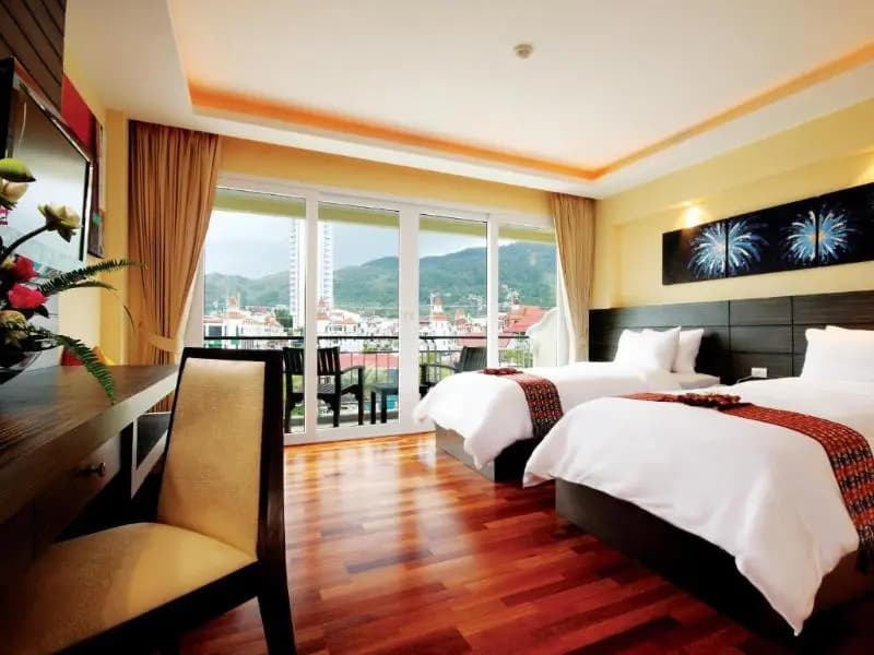 Deluxe Double room with garden view twin beds