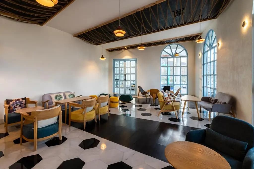 Hotel photo 12