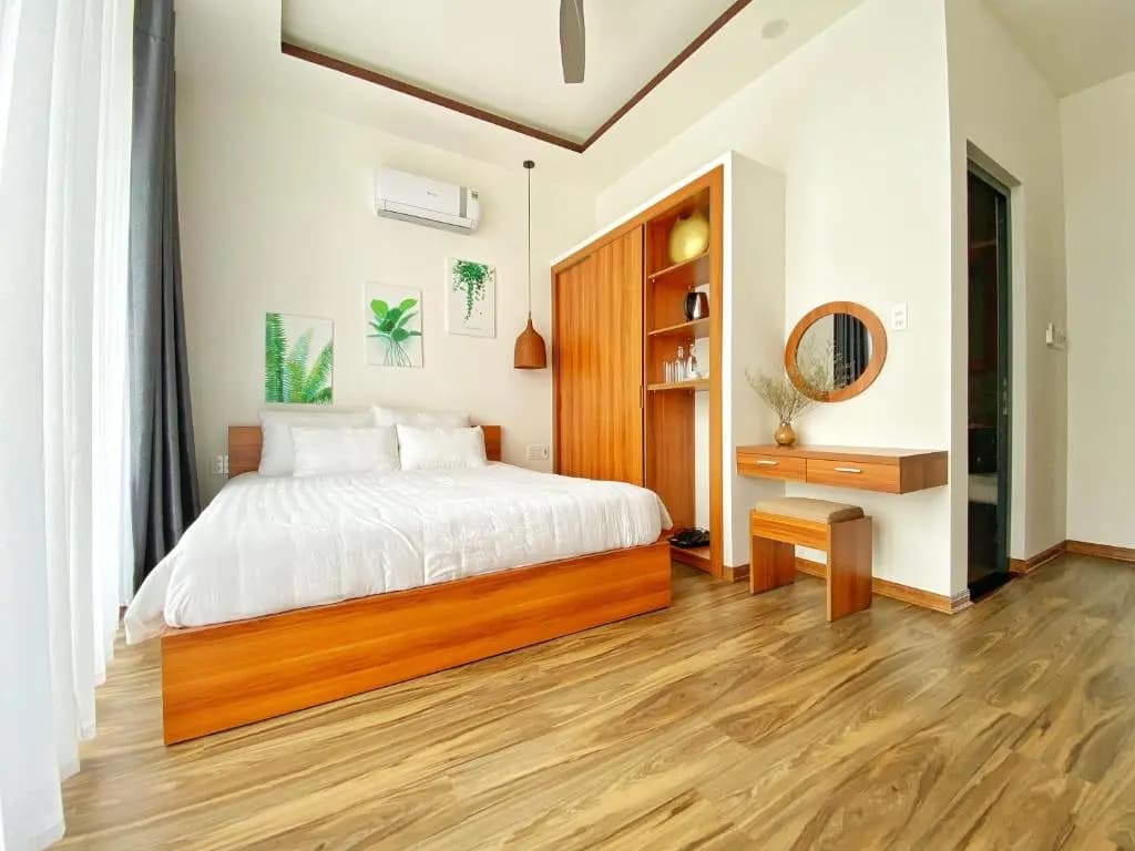 Deluxe Double room with balcony full double bed