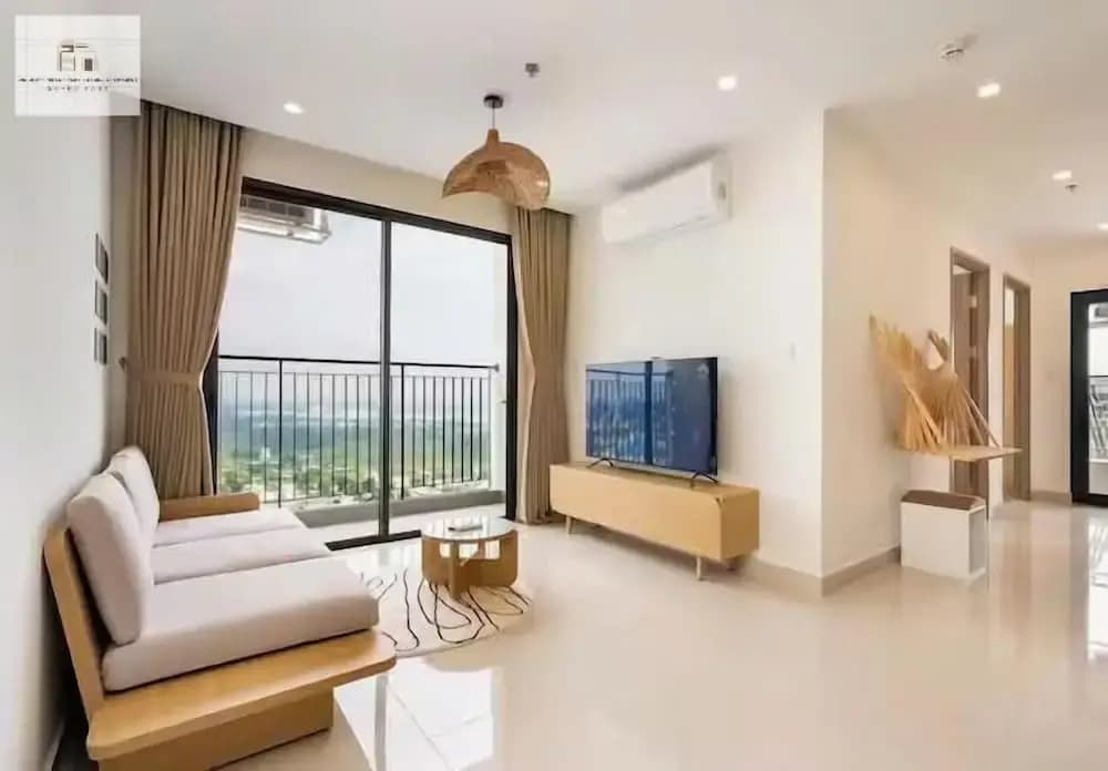 3 Bedrooms Apartment with balcony and with city view