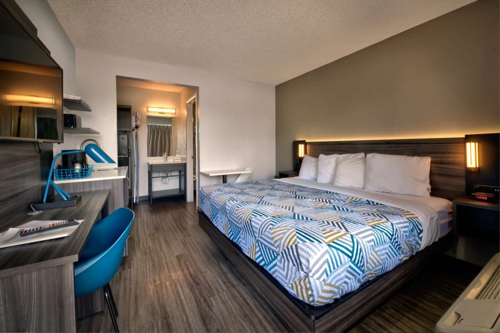 Standard Double room full double bed