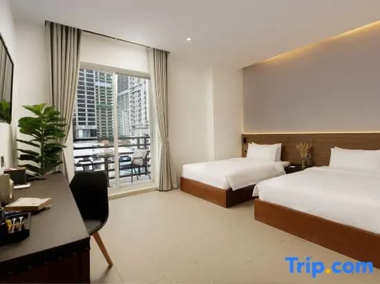 Superior Double room with balcony twin beds