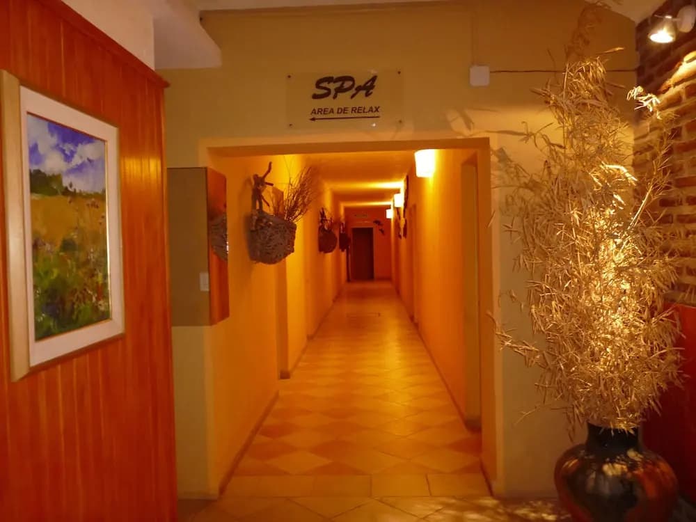 Hotel photo 8