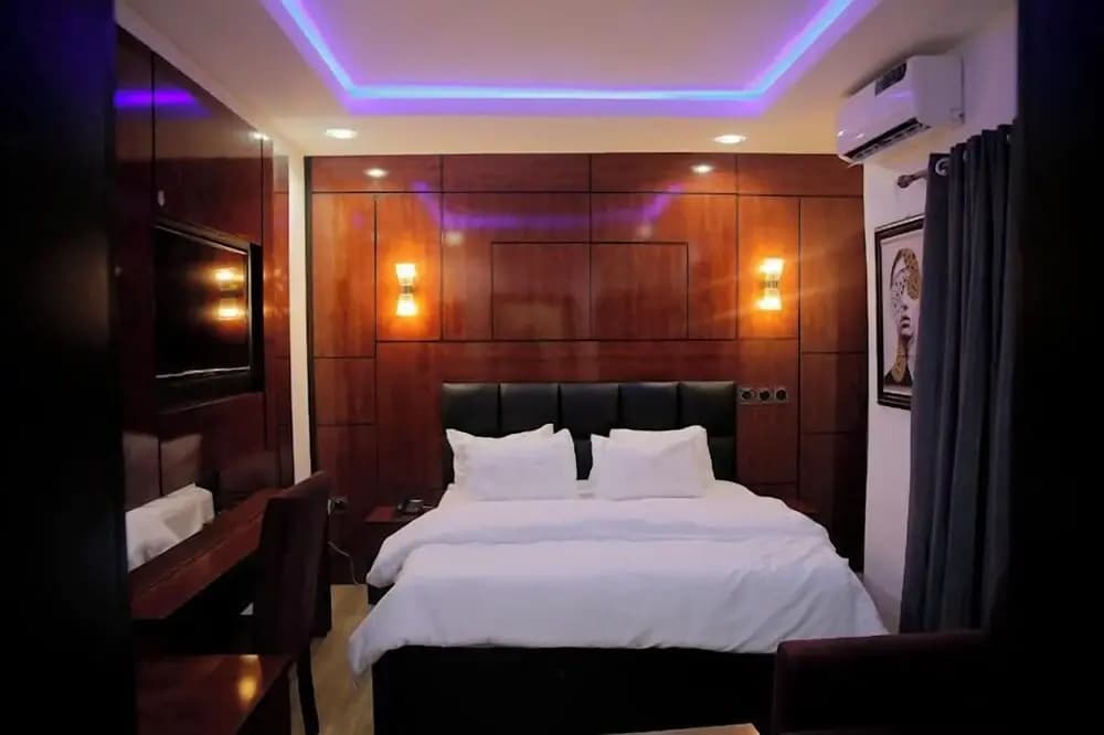 Hotel photo 13