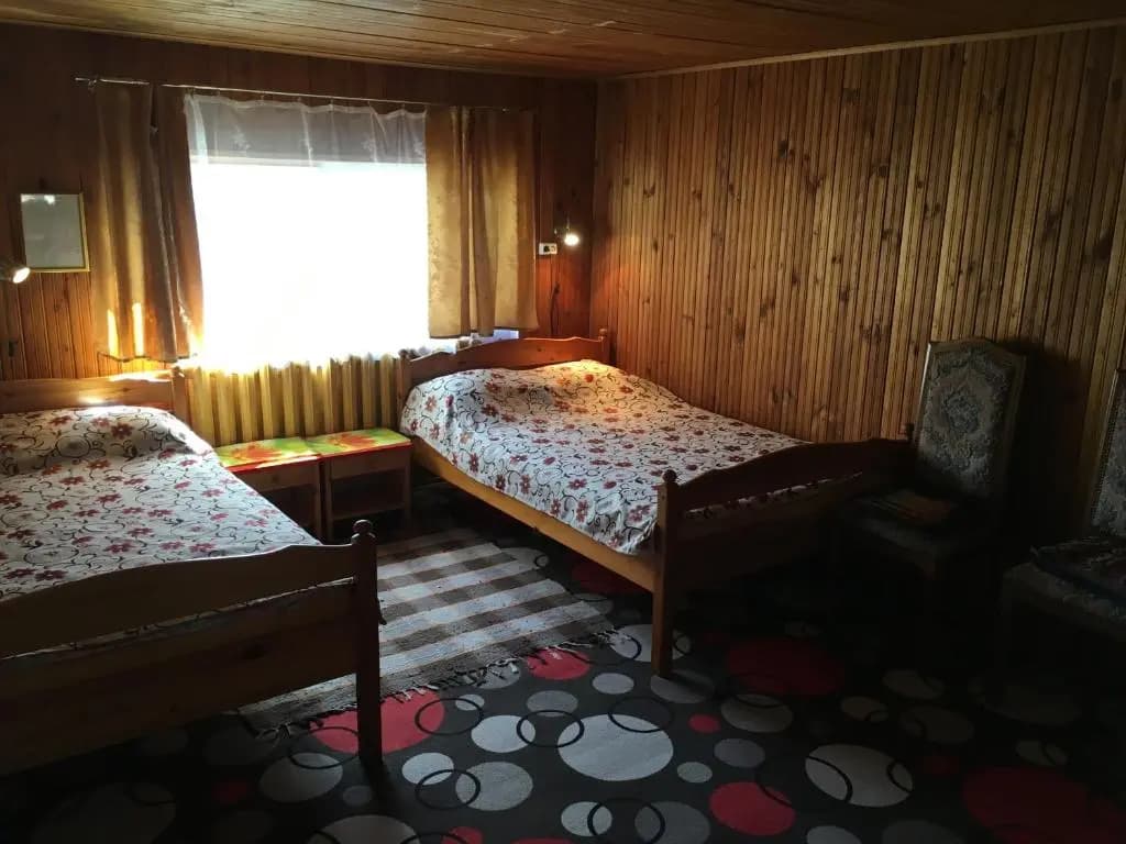 Standard Sextuple room 2 full double beds and twin beds