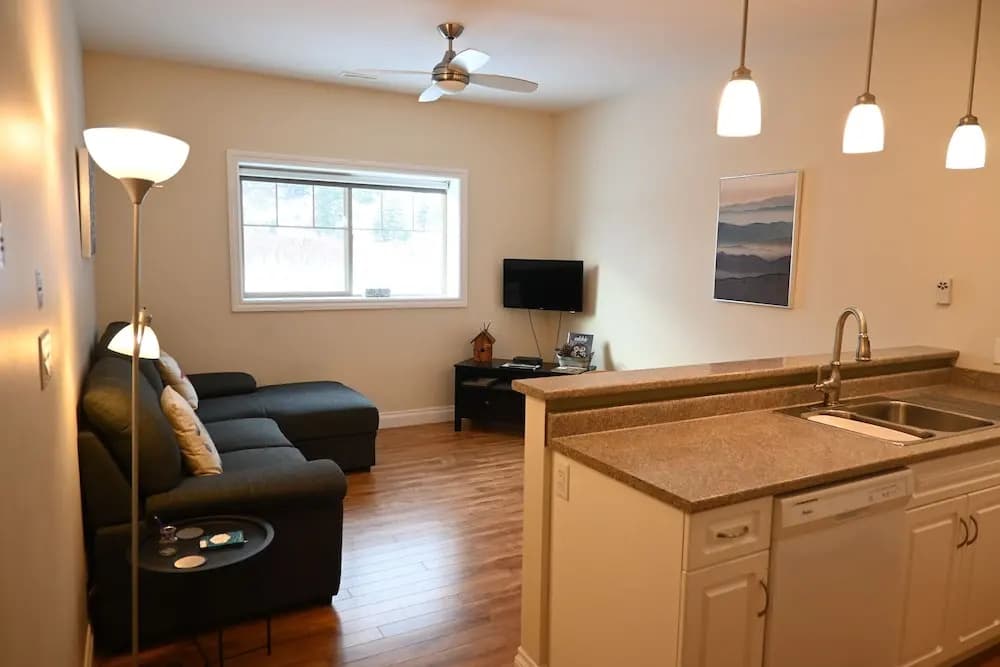 2 Bedrooms Quadruple Suite