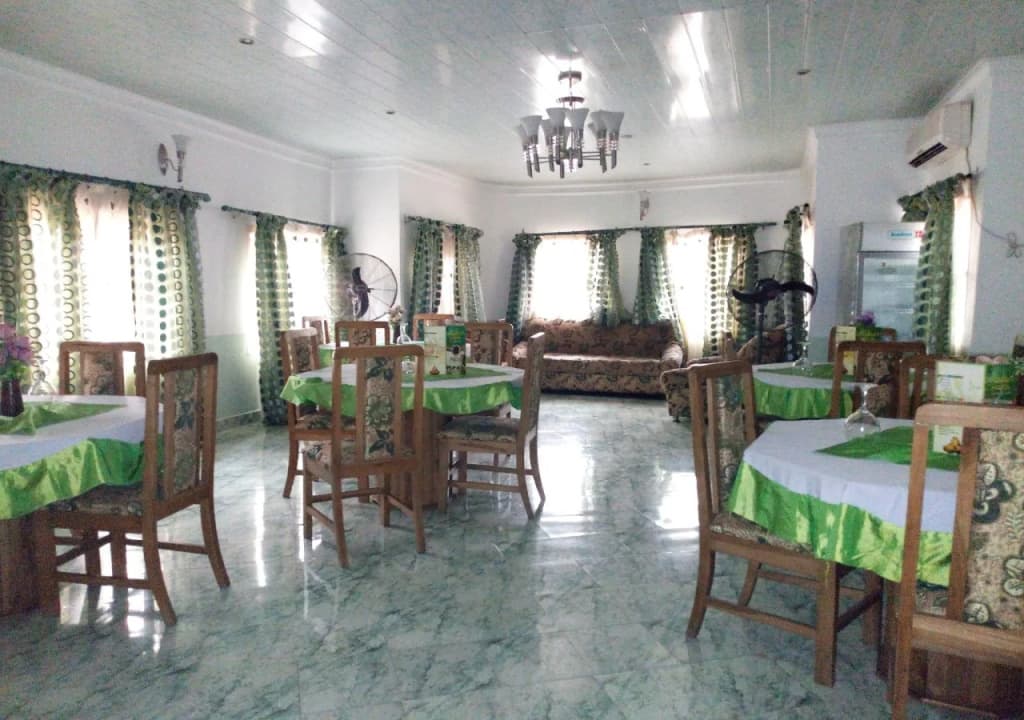 Hotel photo 12