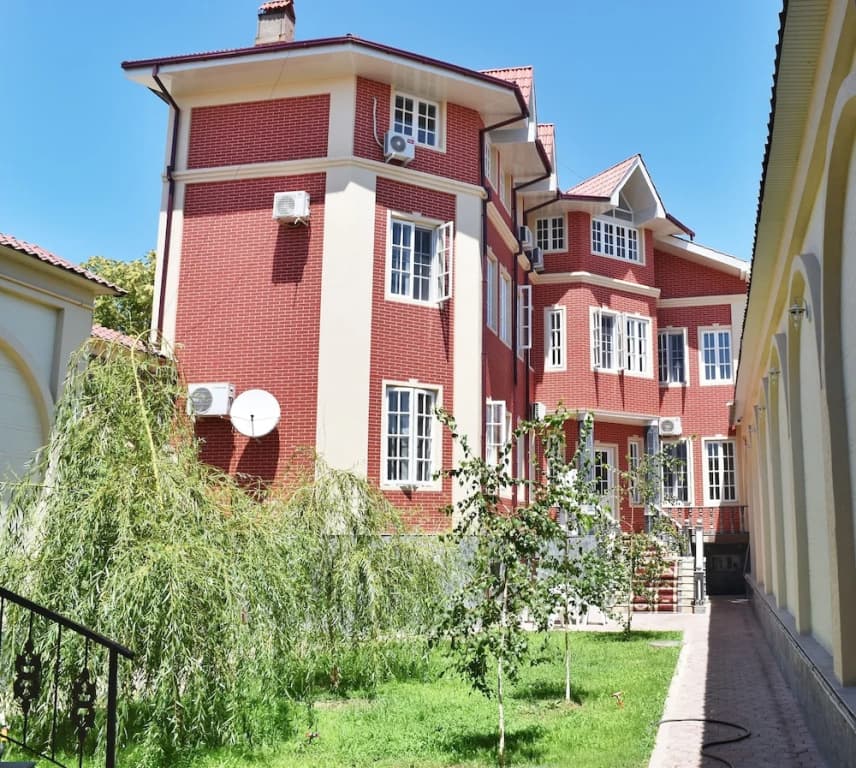 Hotel photo 1