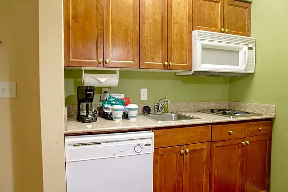 2 Bedrooms Sextuple Suite