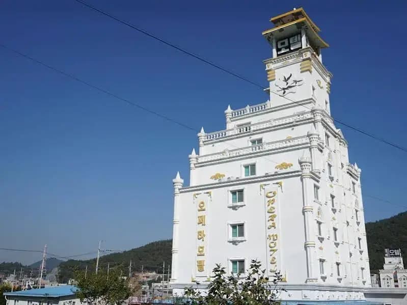 Hotel photo 5