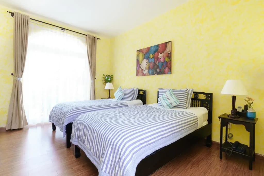 Standard Double room with balcony and with sea view twin beds