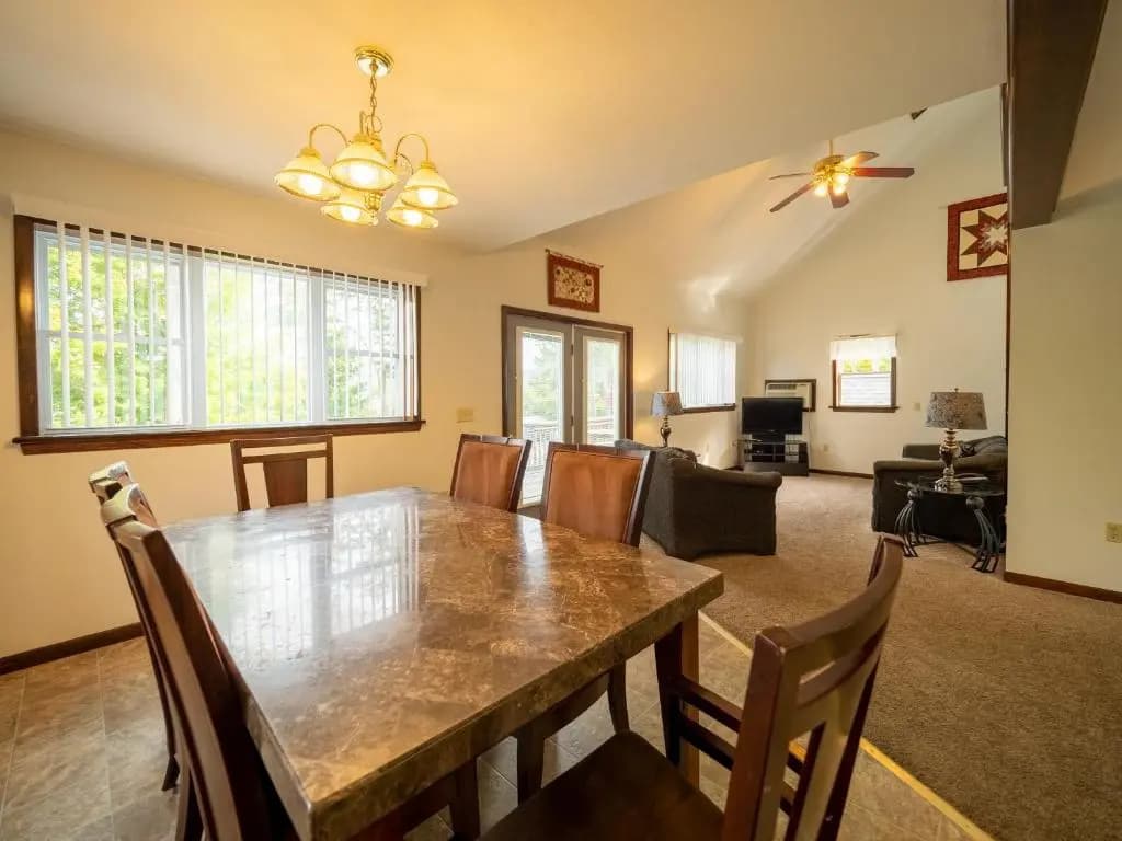 3 Bedrooms Cottage