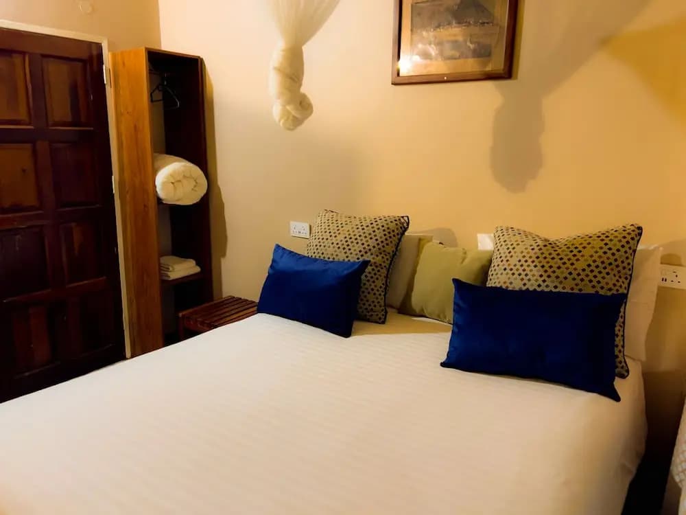 Standard Double room full double bed