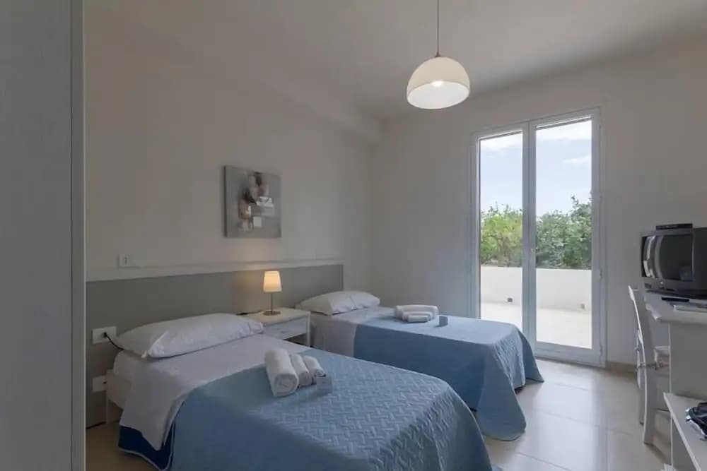 Comfort Double room with garden view full double bed