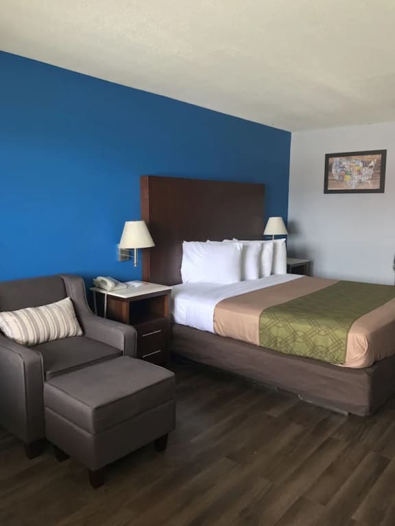 Standard Double room with balcony full double bed