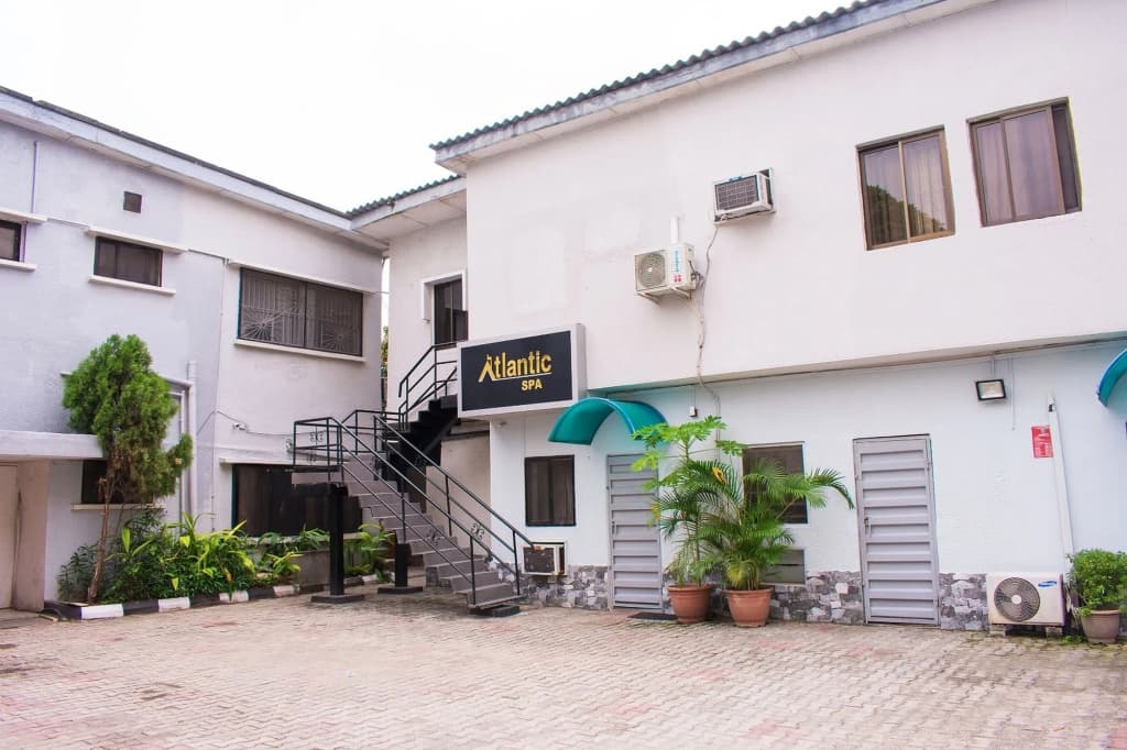 Hotel photo 1