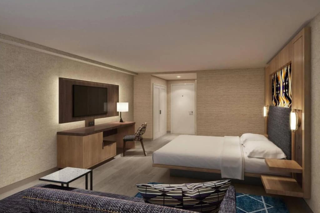 Standard Double room with city view full double bed