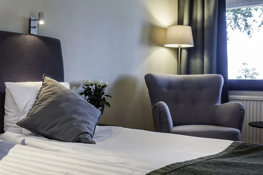 Mini Park Double room full double bed