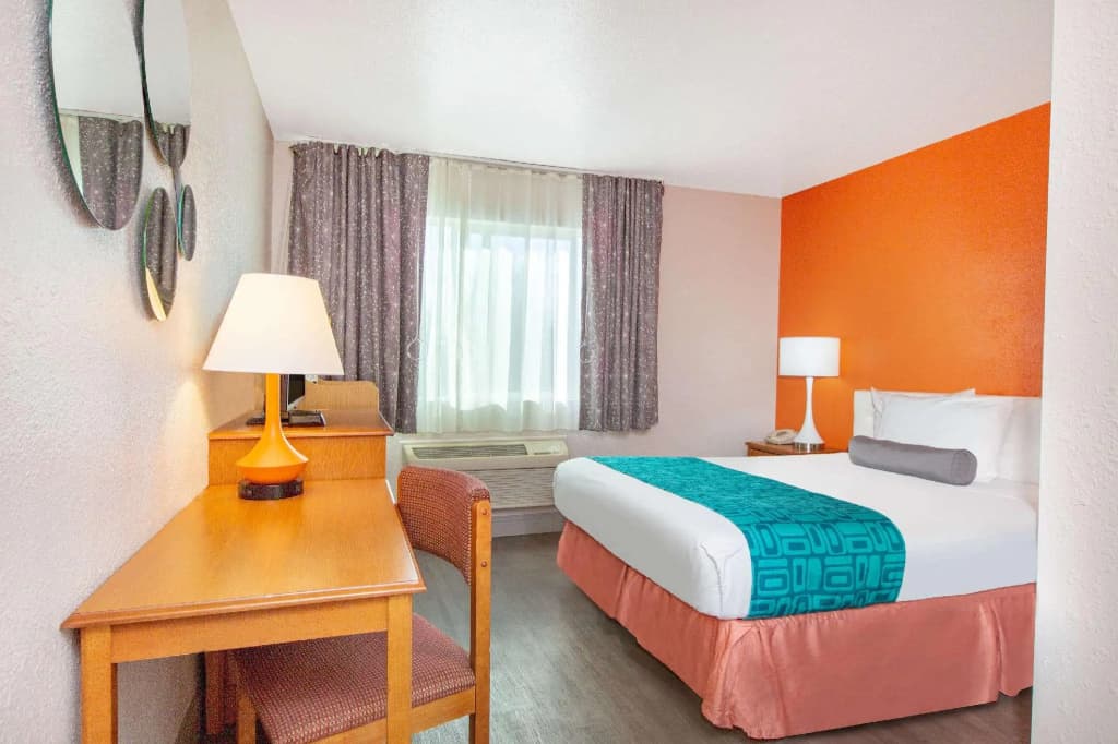 Double room full double bed