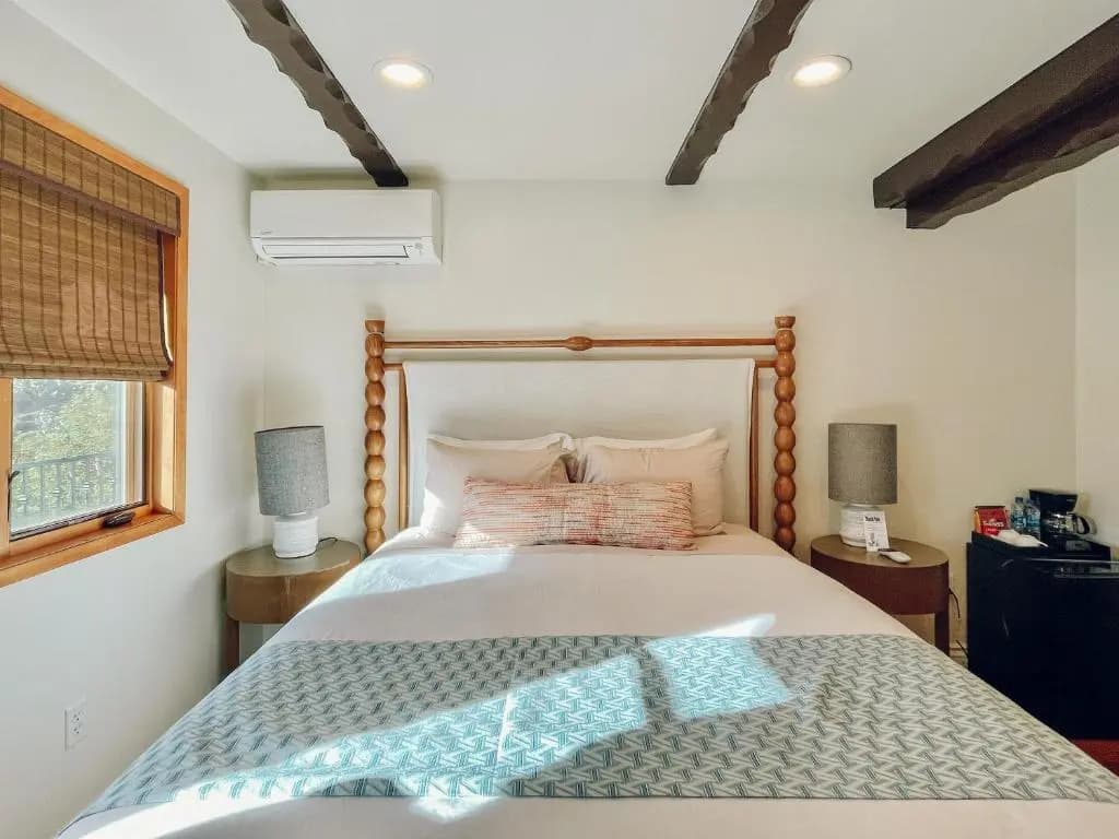 Standard Double room full double bed