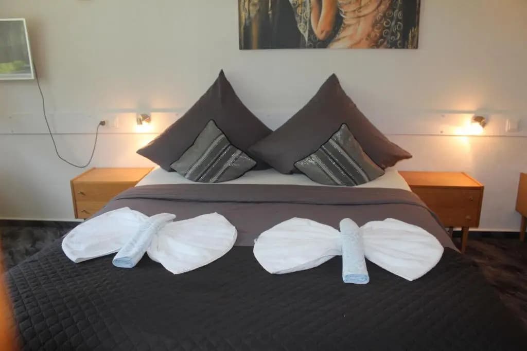 Economy Triple room
