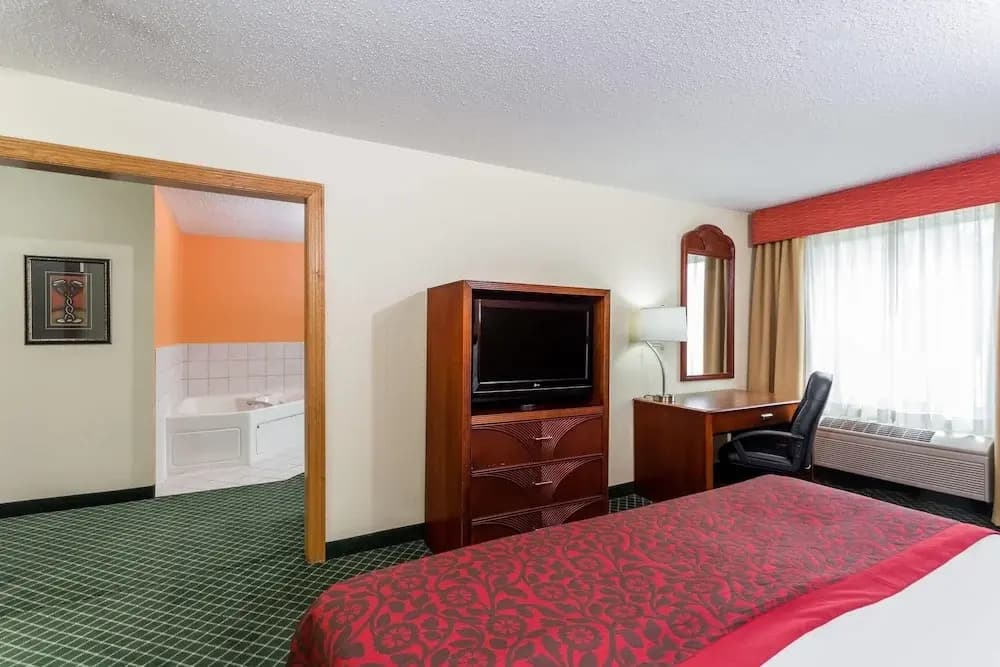 Double Studio Suite full double bed