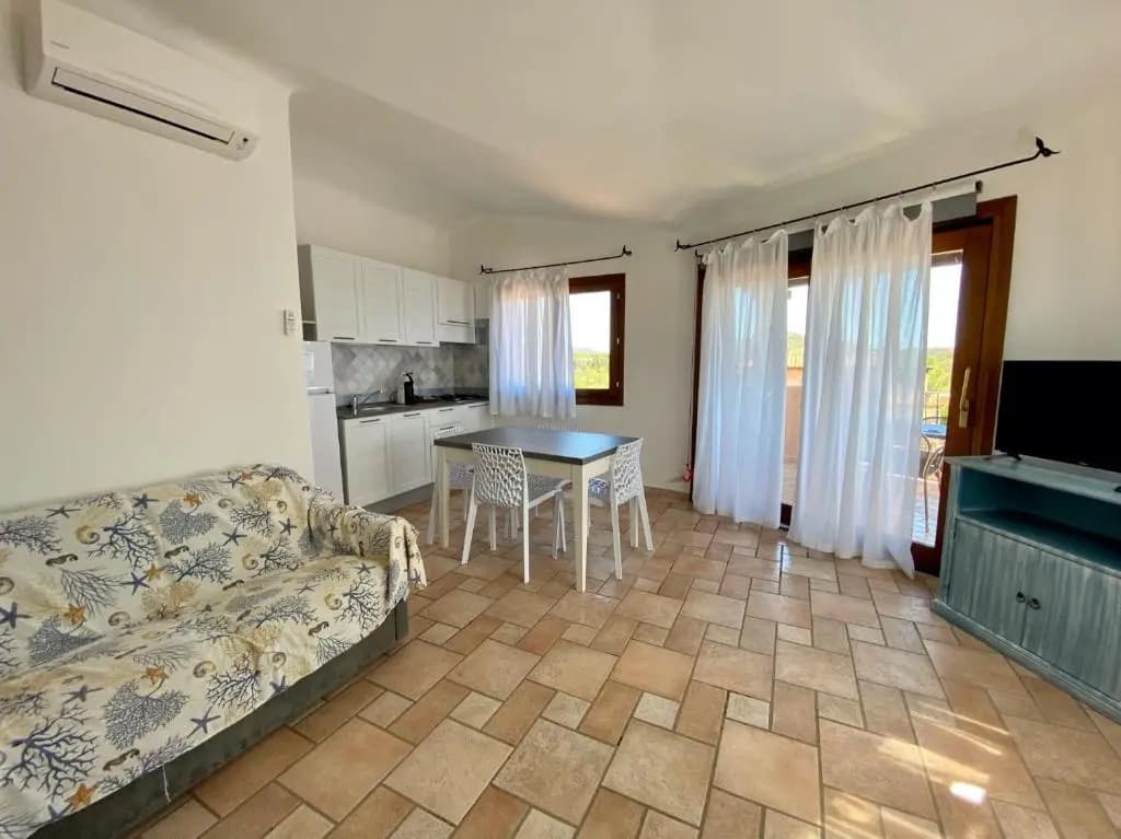 Apartment with sea view