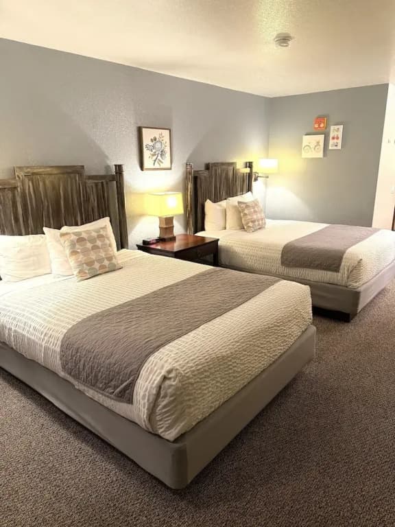 2 Bedrooms Family Basement Suite