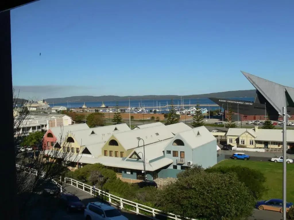 Standard Double room with harbour view full double bed