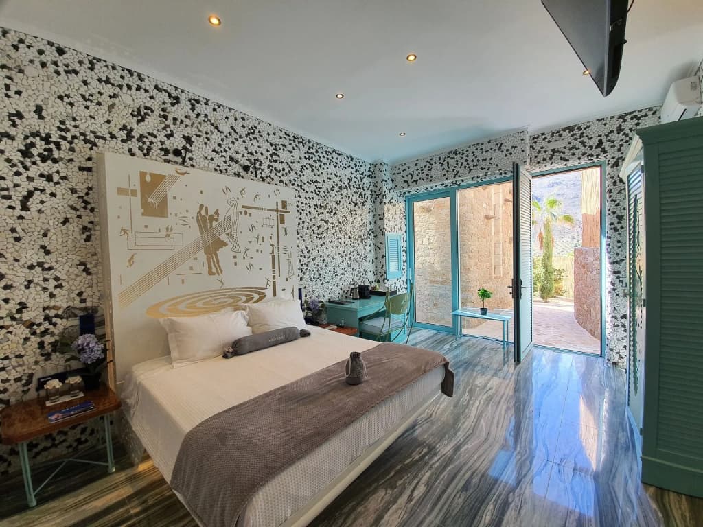 3 Bedrooms Ray of Light Suite