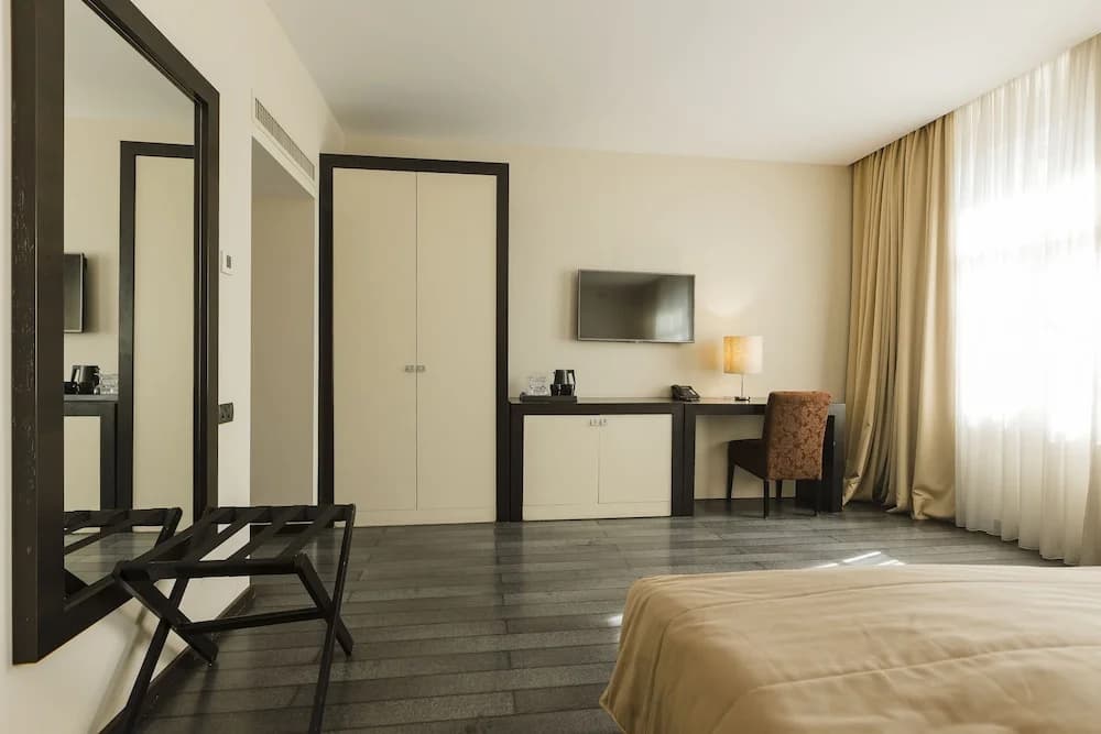 Deluxe Single room with balcony
