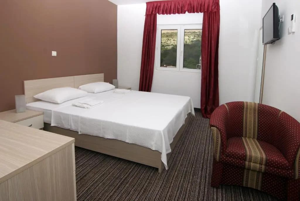 Standard Double room full double bed