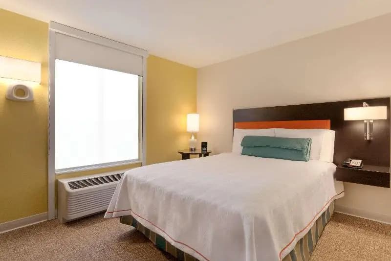 1 Bedroom Suite