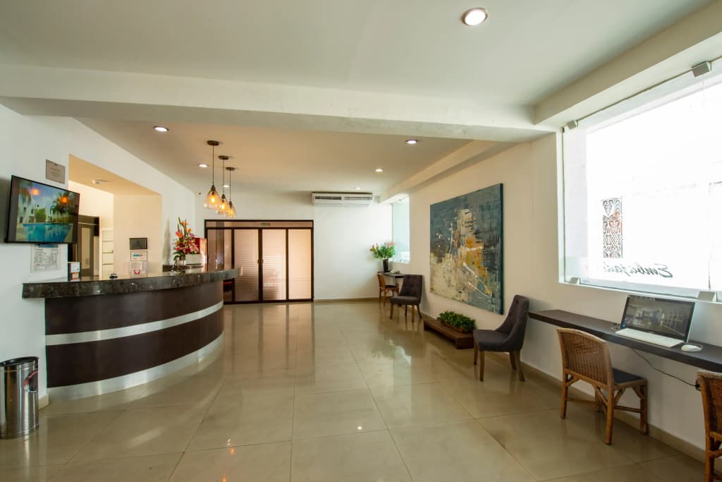 Hotel photo 1