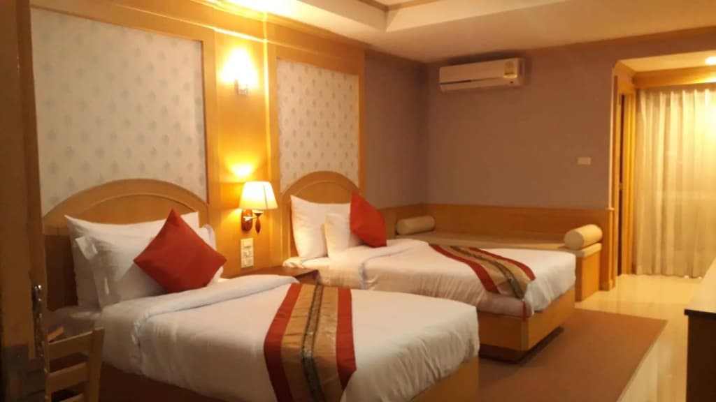 Standard Double room twin beds