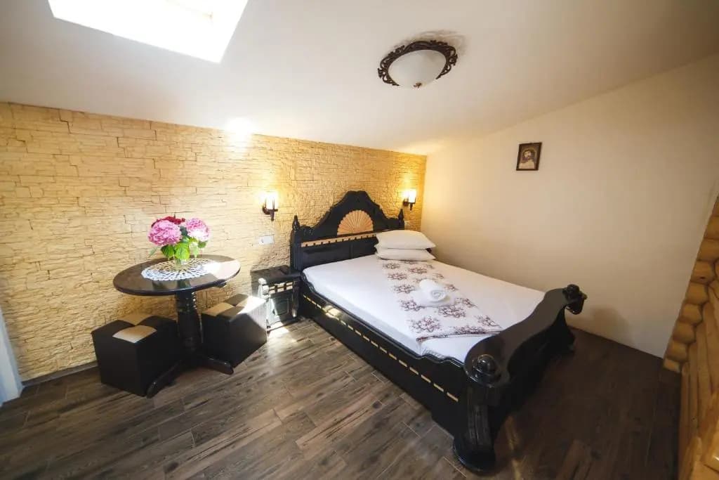 Standard Double room full double bed